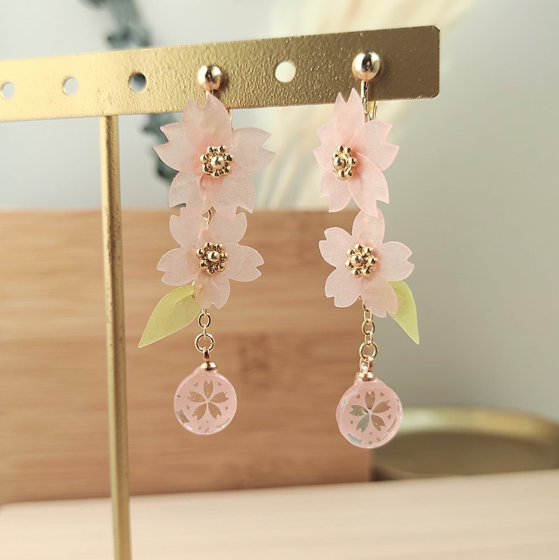 Japanese paper cherry blossoms and small Chiyokiri paper swaying earrings