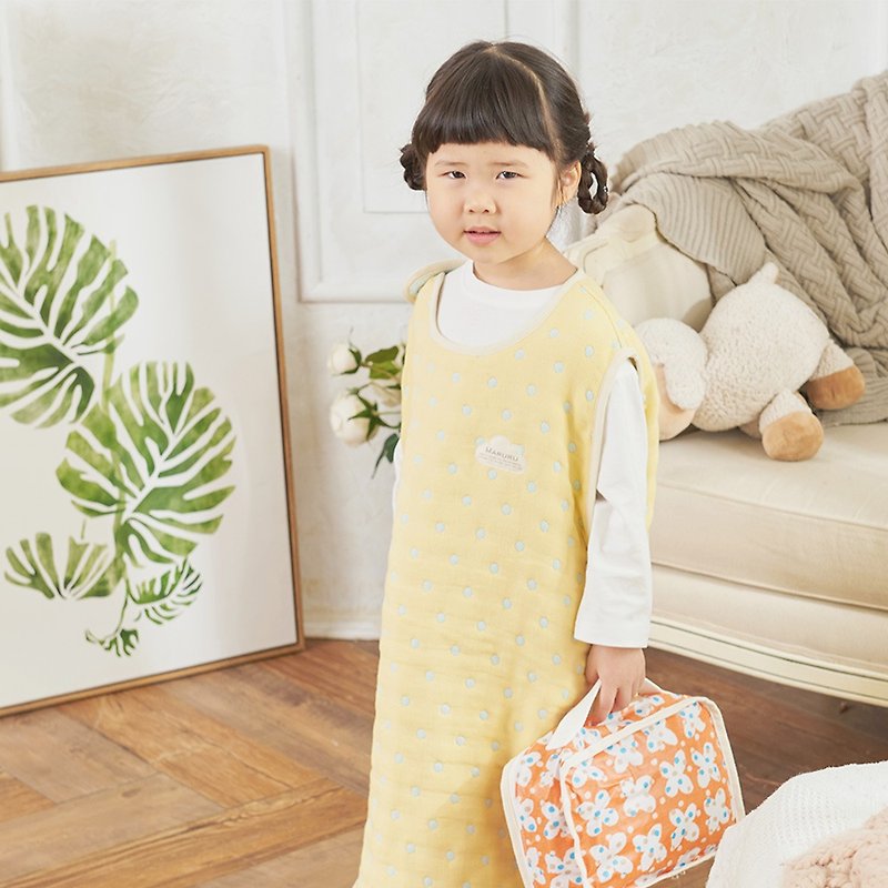MARURU six-layer yarn anti-kick quilt yellow sweetheart S/M (thick style/shoulder button type) - Baby Gift Sets - Cotton & Hemp Yellow