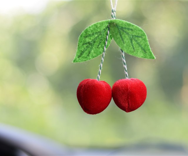 樱桃 Cherry car accessory. Rear view mirror charm. Auto