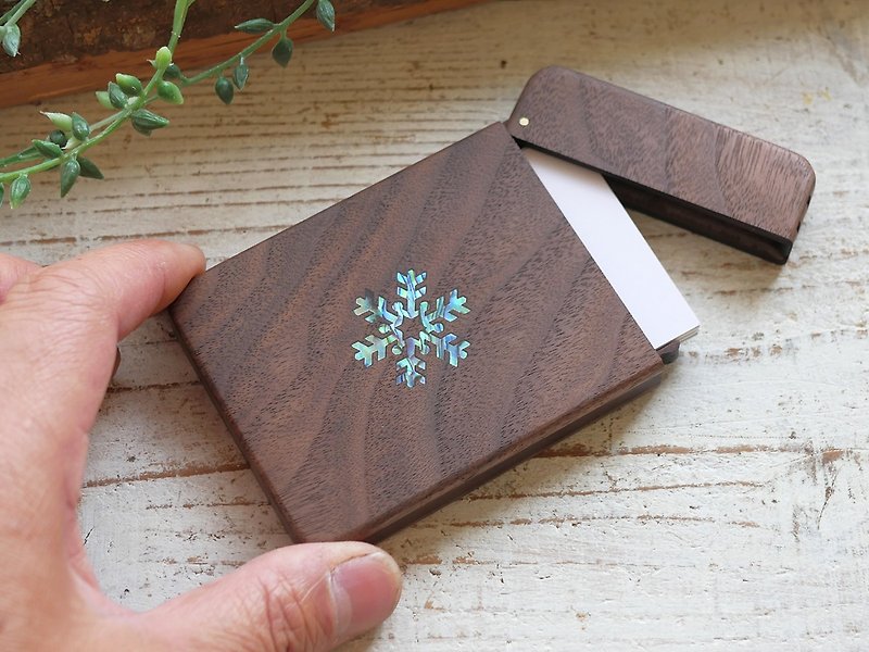 Wooden business card holder　Snowflake