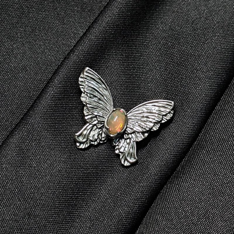 夢蝶 | 絲褶紋理蝴蝶造型別針/吊墜 - 蛋白石.S925銀. - 胸針 - 寶石 橘色