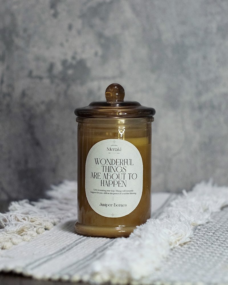Angel Guidance Blessing Candle: Juniper Berries - เทียน/เชิงเทียน - ขี้ผึ้ง สีนำ้ตาล