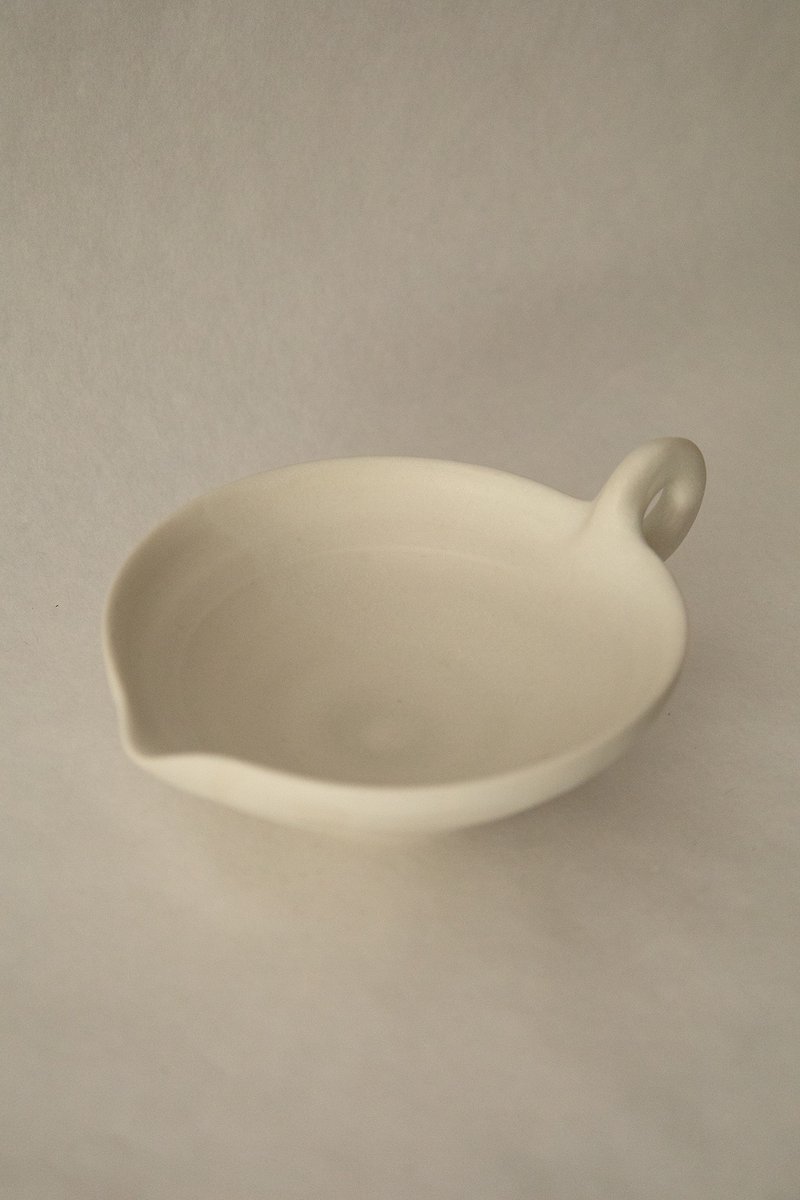 Milky white glaze sauce cup with ears - Small Plates & Saucers - Pottery White