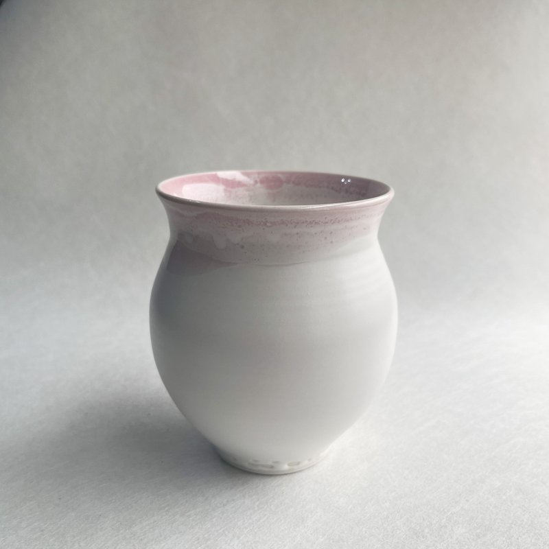 粉晶白釉。手工陶瓷花瓶 花器 陶藝 花道道具 陶器 教師節禮物 - 花瓶/花器 - 陶 粉紅色