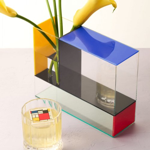 Mondri Vase モンドリアン MOMA スペースエイジ　花瓶 季節の花をコーディネートするフラワーベース【Mondri Vase