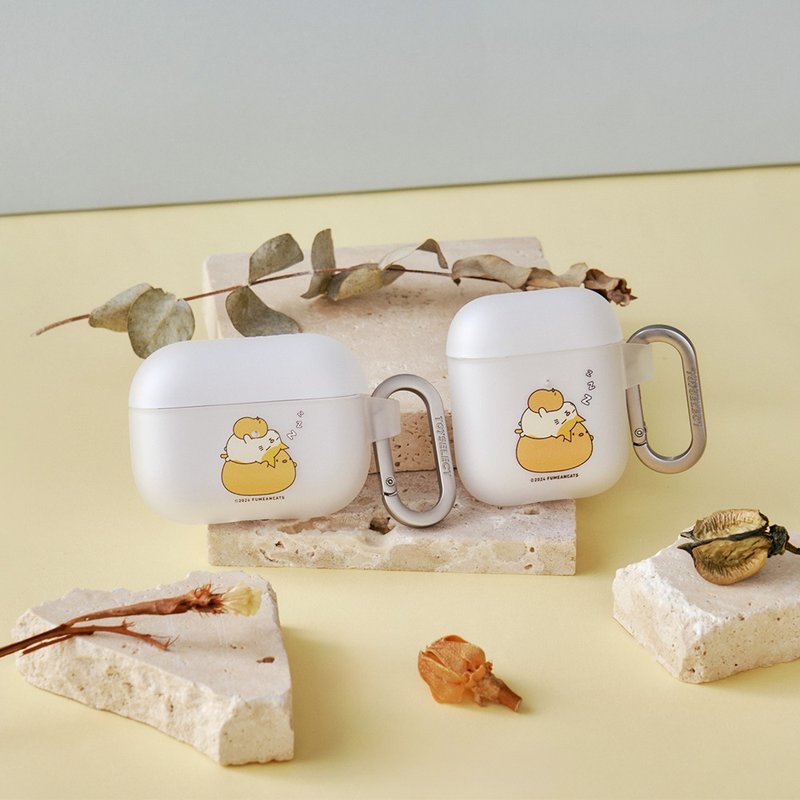 黃阿瑪浣腸慵懶日常強悍防摔AirPods保護套 - AirPods/耳機保護套 - 塑膠 多色