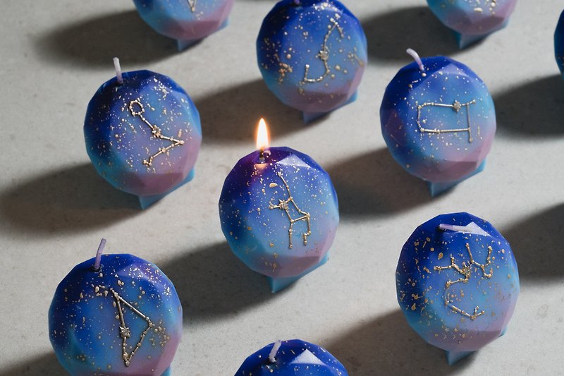 Psychedelic Stars • Colorful Constellation Cake Candles - เทียน/เชิงเทียน - ขี้ผึ้ง หลากหลายสี