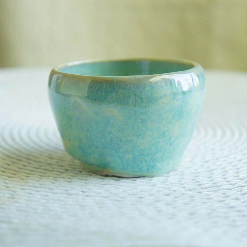 Lovely handmade ceramics [small green sake cup, blue flower on white background] - Bar Glasses & Drinkware - Pottery Green