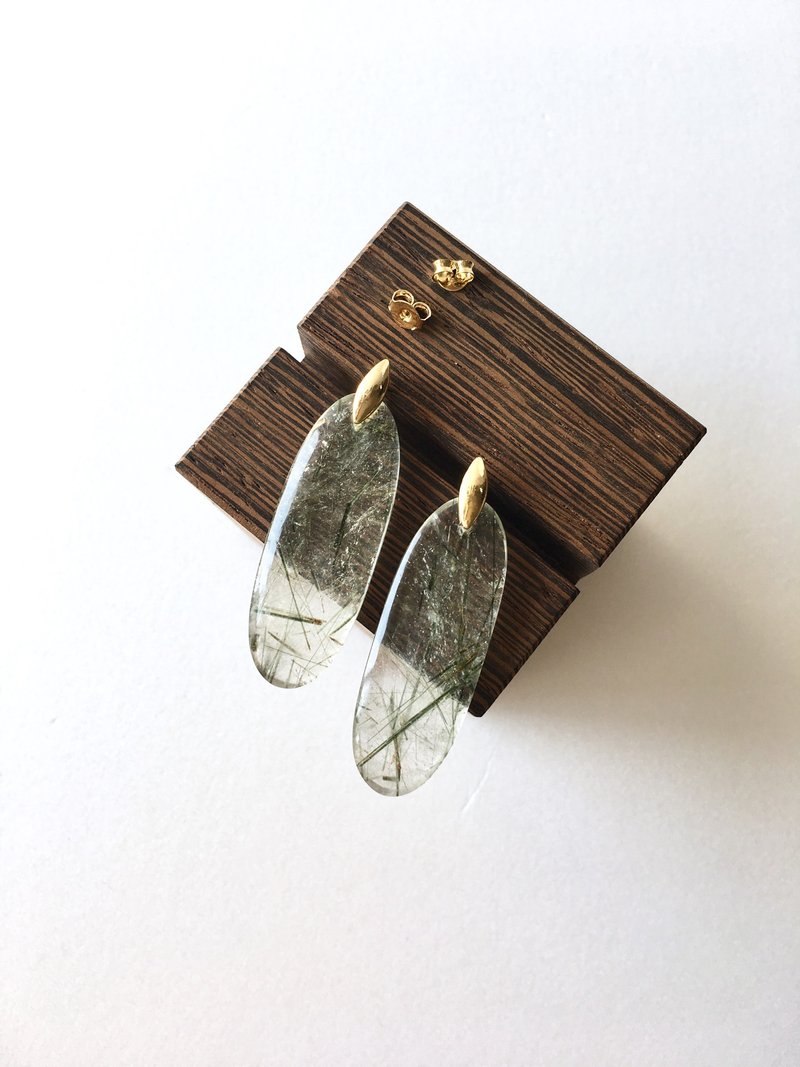 Green rutilated quartz Stud-earring brass/gold - ピアス・イヤリング - 石 グリーン