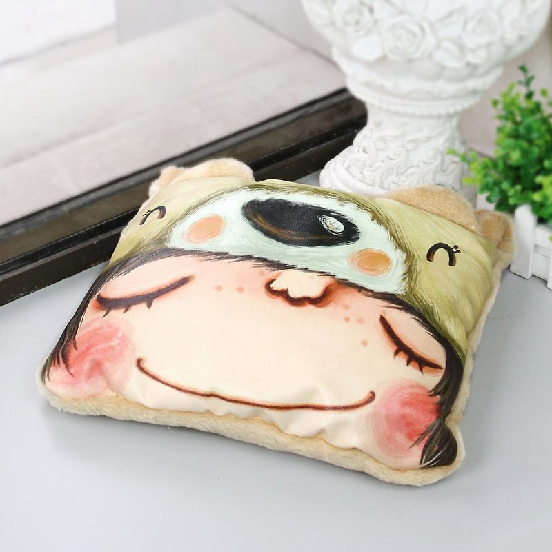 stephy Cute Light Brown Bear Air Conditioning Blanket Pillow Dual-use Home Travel Practical S-NW006-CP - ผ้าห่ม - เส้นใยสังเคราะห์ 