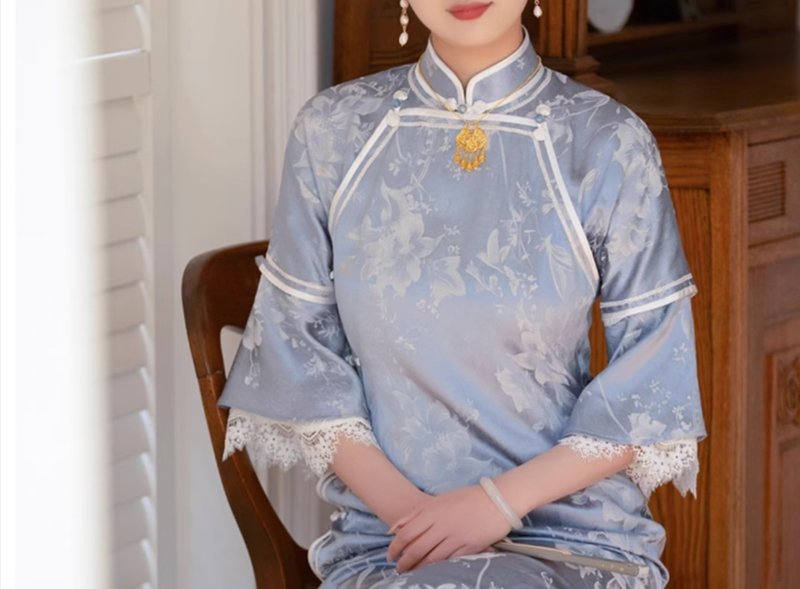 【玉生花】 新中式復古 可脫卸/古法雙襟旗袍 - 旗袍/改良式旗袍 - 其他材質 藍色