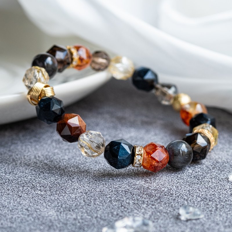 Hesper blue black labradorite, gold titanium crystal, brocade lithium crystal, Aurora 23 natural crystal bracelet - สร้อยข้อมือ - คริสตัล สีส้ม