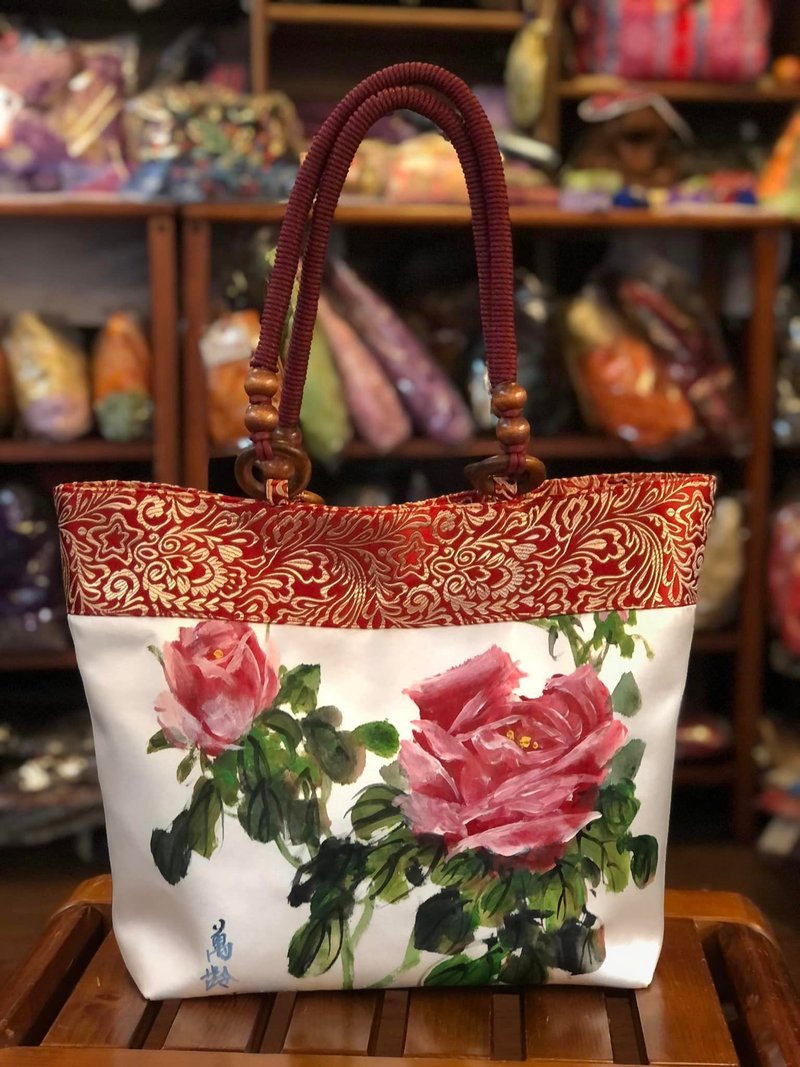 客制情人節單品手繪紅玫瑰大Tote包 - 側背包/斜背包 - 絲．絹 多色