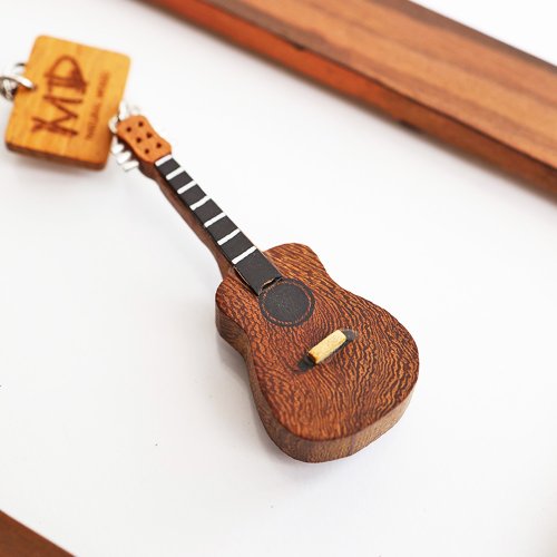 Musician Designer MD 模擬樂器吊飾 古典吉他 深色款 Classical Guitar
