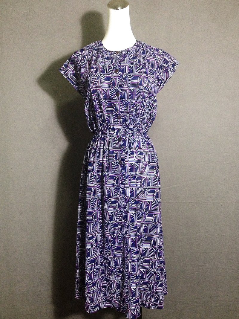 Ping-pong vintage [vintage dress / violet totem short-sleeve vintage chiffon long dress] abroad back VINTAGE - ชุดเดรส - วัสดุอื่นๆ หลากหลายสี