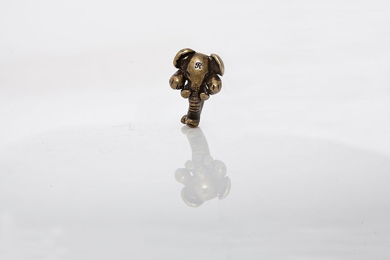 Brand handmade elephant head ring handmade ring