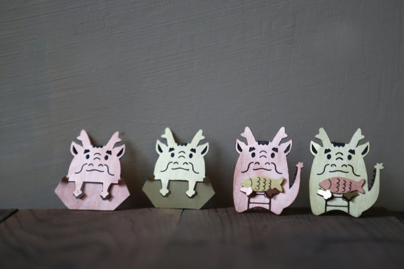 職有龍龍 | 擺飾 | 可搭配職有春聯 - 擺飾/家飾品 - 銅/黃銅 金色