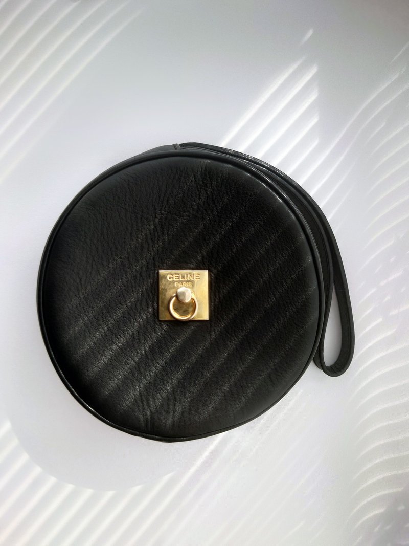 中古包 CELINE 稀有圓餅包黑金馬蹄圓扣手拿包手拎包手提包手袋 - 手提包/手提袋 - 真皮 黑色