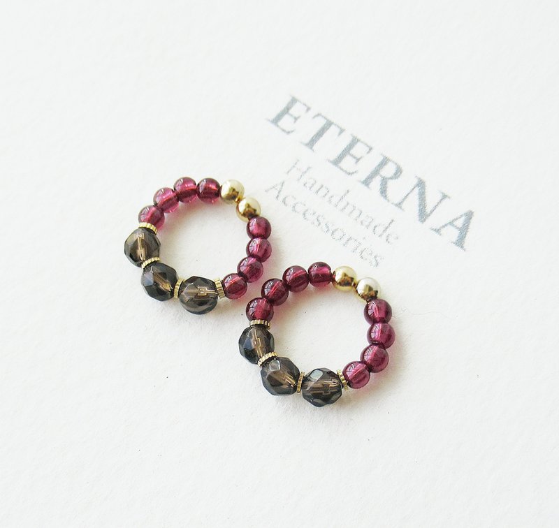 Garnet  and smoky quartz, tiny hoop earrings 夾式耳環 - Earrings & Clip-ons - Jade Red