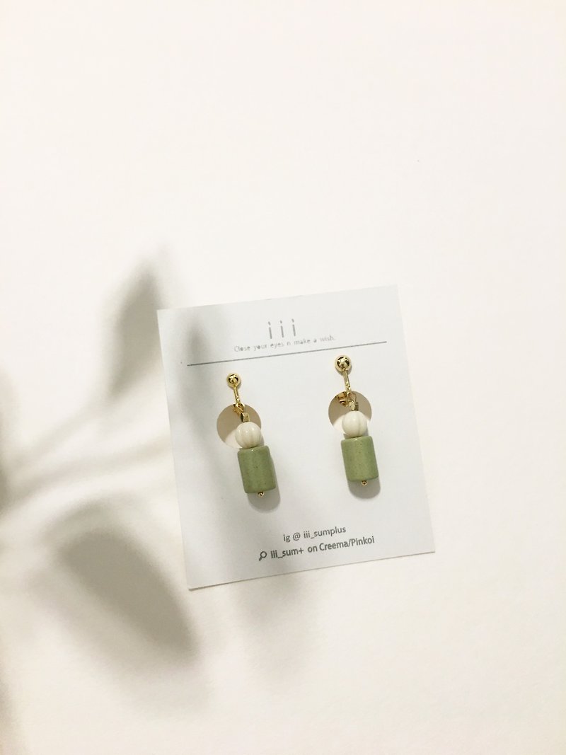 Matcha Mousse Afternoon Tea Ear Clips (Gold) - Earrings & Clip-ons - Stone Green