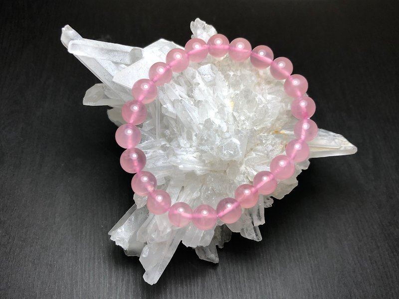 Fast shipping natural Madagascar pink crystal bracelet 8mm bracelet pink crystal bracelet - สร้อยข้อมือ - คริสตัล สึชมพู