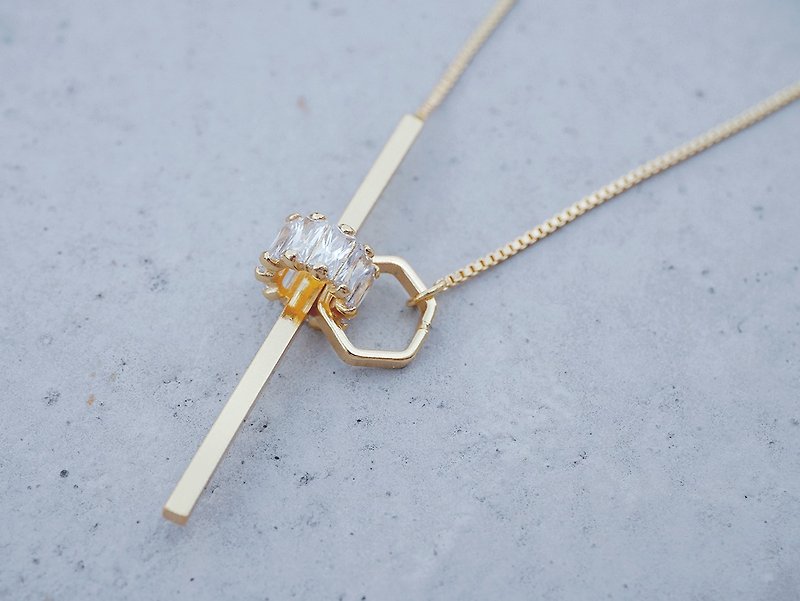 the radiance * necklace