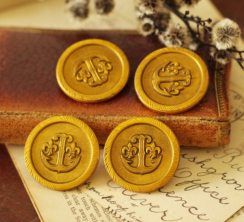 古董法國國花圓形金屬鈕扣 共四顆 W765 - 其他 - 其他金屬 金色