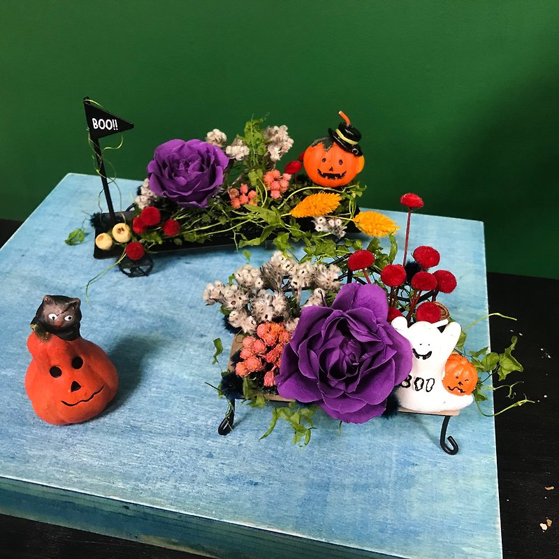 Halloween Limited - Trick or Treat Candlestick - Candles & Candle Holders - Plants & Flowers Purple