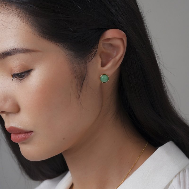 Natural Apple Green Jade Earring Studs - ต่างหู - หยก สีเขียว