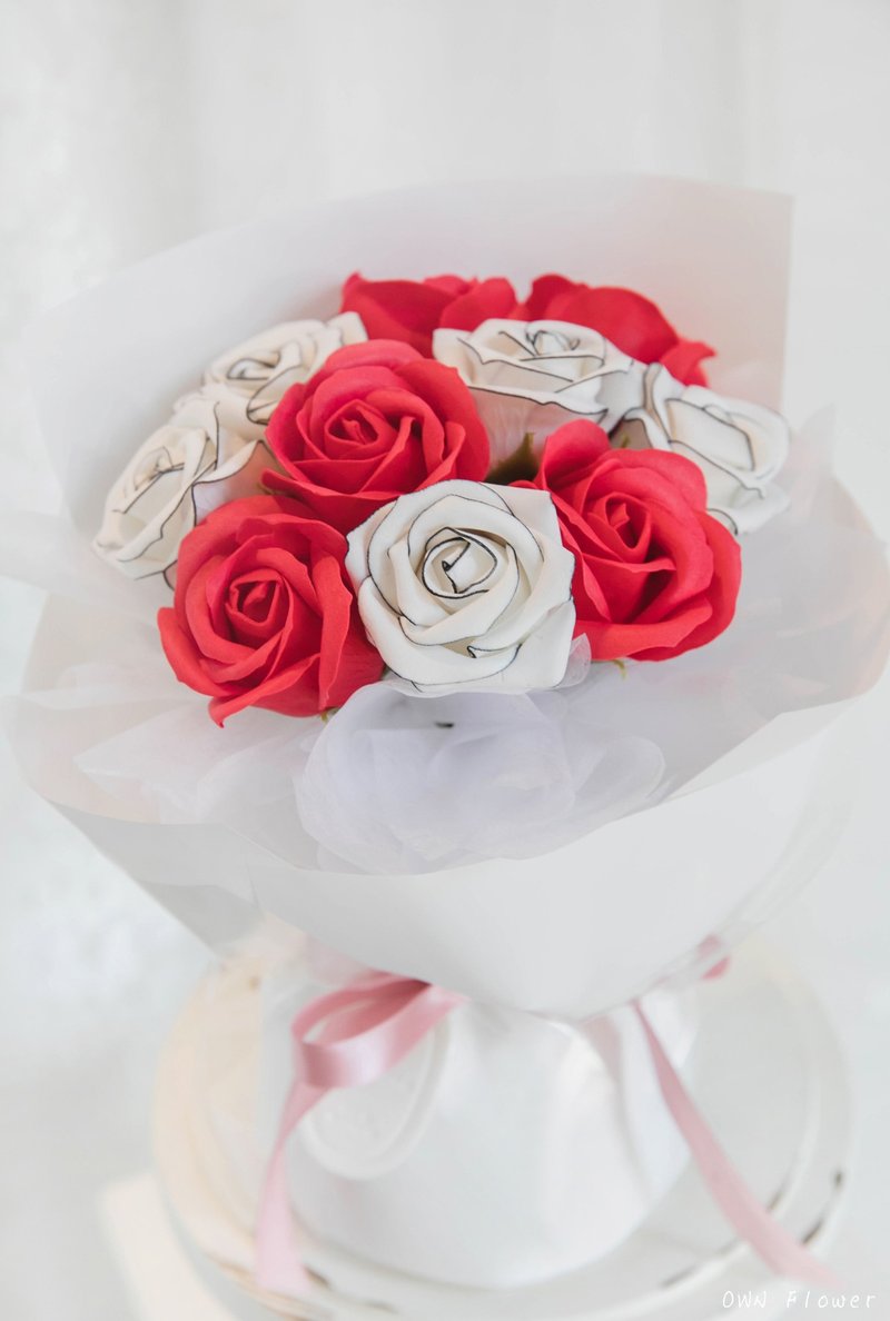 Red rose bouquet/soap flower bouquet/birthday bouquet/Valentine's Day bouquet/confession bouquet/eternal life bouquet - Dried Flowers & Bouquets - Other Materials Red