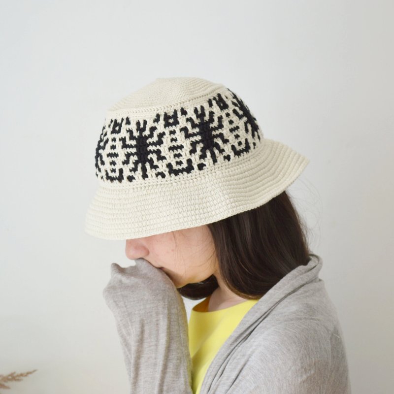 Crochet bucket hat men women embroidery Custom cool knit ivory fisherman hat - หมวก - ผ้าฝ้าย/ผ้าลินิน ขาว