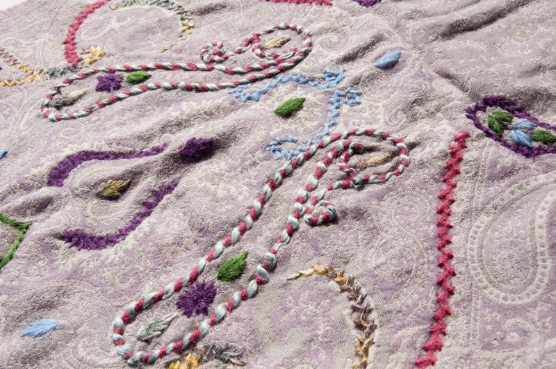 喀什米爾Cashmere/水煮羊毛披肩/針織圍巾/刺繡圍巾/羊絨披巾-花 - 圍巾/披肩 - 羊毛 多色