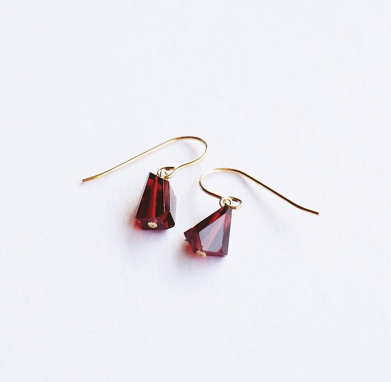 Casual Polygonal Natural Garnet Rich Wine Red 14K Gifts Natural Stone Light Jewelry Crystal - Earrings & Clip-ons - Gemstone Red