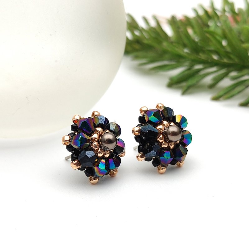 ブラックビーズスタッドピアス、ラウンドシードビーズピアス、クリスタルピアス - ピアス・イヤリング - ガラス ブラック