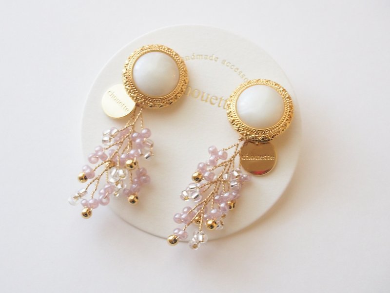 Vintage button earrings - Hair Accessories - Glass White