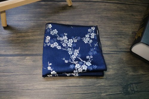 小可愛和小領帶 藍色梅花真絲口袋巾/紳士百搭古典手帕絲巾
