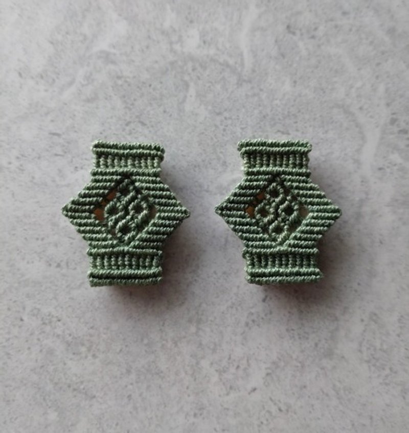 Earrings, green vase, choice of pierced earrings or Clip-On - ต่างหู - ผ้าฝ้าย/ผ้าลินิน 