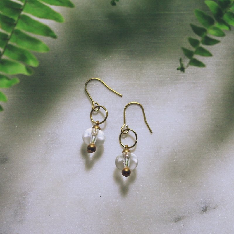 // VÉNUS 黄铜 brass acrylic series ear hook ear clips // ve109 - Earrings & Clip-ons - Other Metals Transparent