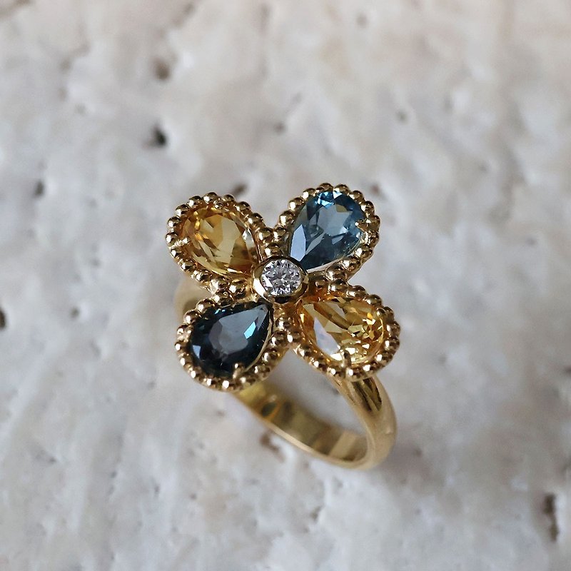 【JP #10】Floral Inspired Ring with Pear-Shaped Gemstone - แหวนทั่วไป - เงินแท้ สีทอง