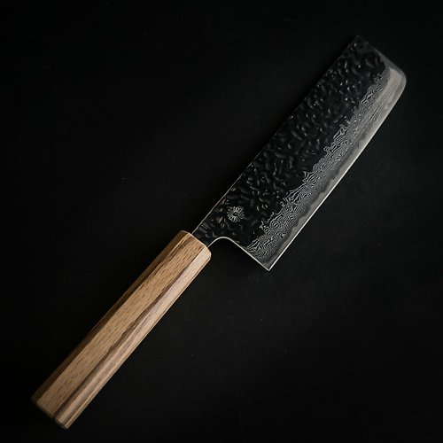 kikusumi KIKUSUMI NATUR 樫の木 菜切り包丁 ダマスカス鋼 AUS10 磨き槌目仕上げ 16.5cm 樫の木ハンドル
