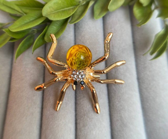 Large Red Spider Brooch Spider Brooch Red Spider Jewelry 