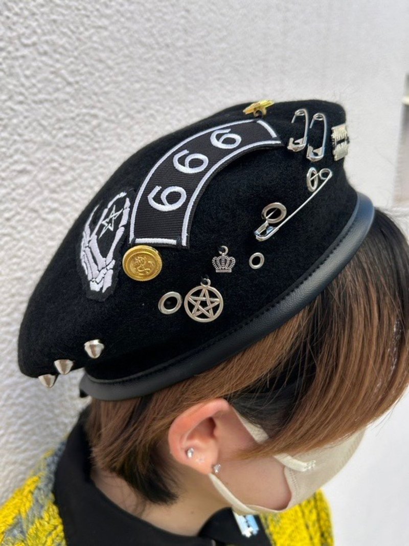 Punk Custom Beret/Black/Size F/Hellcatpunks/hcp-ht-0003 - Hats & Caps - Wool Black