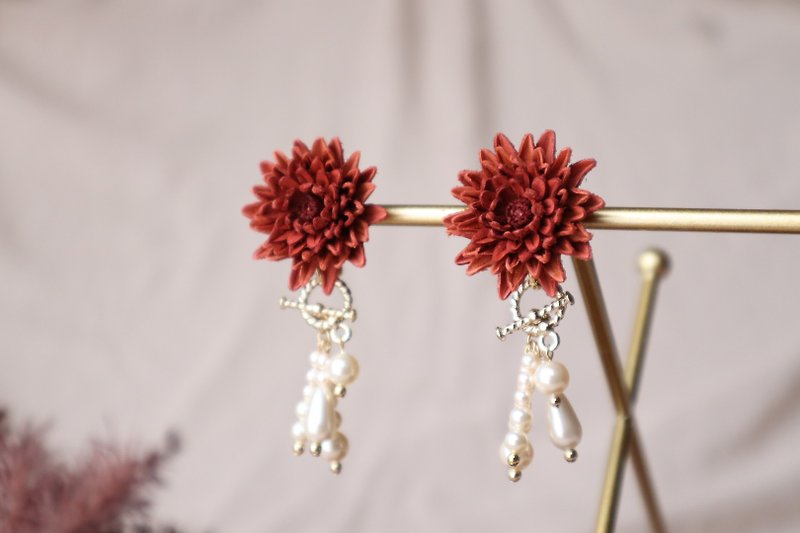 Chrysanthemum 3way flower lover pearl Clip-On terracotta orange Brown autumn winter accessories