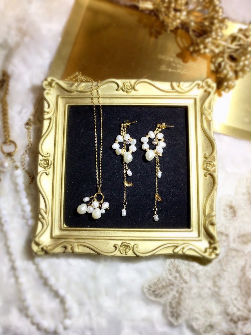 Freshwater pearl necklace and earrings set [2way] - Necklaces - Pearl White