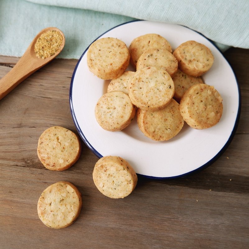 Italian Spice Pancakes - 2 small buckets (box) - Handmade Cookies - Fresh Ingredients Orange