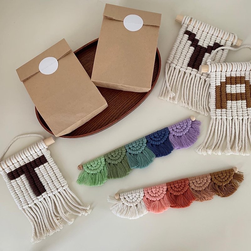 [DIY KIT] Weaving English letters AZ hanging ornaments material package multi-color | Video full teaching - Knitting, Embroidery, Felted Wool & Sewing - Cotton & Hemp White