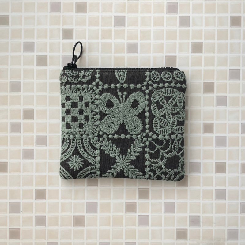 mina perhonen mini pouch embroidery butterfly handmade forest tile - Toiletry Bags & Pouches - Cotton & Hemp Black