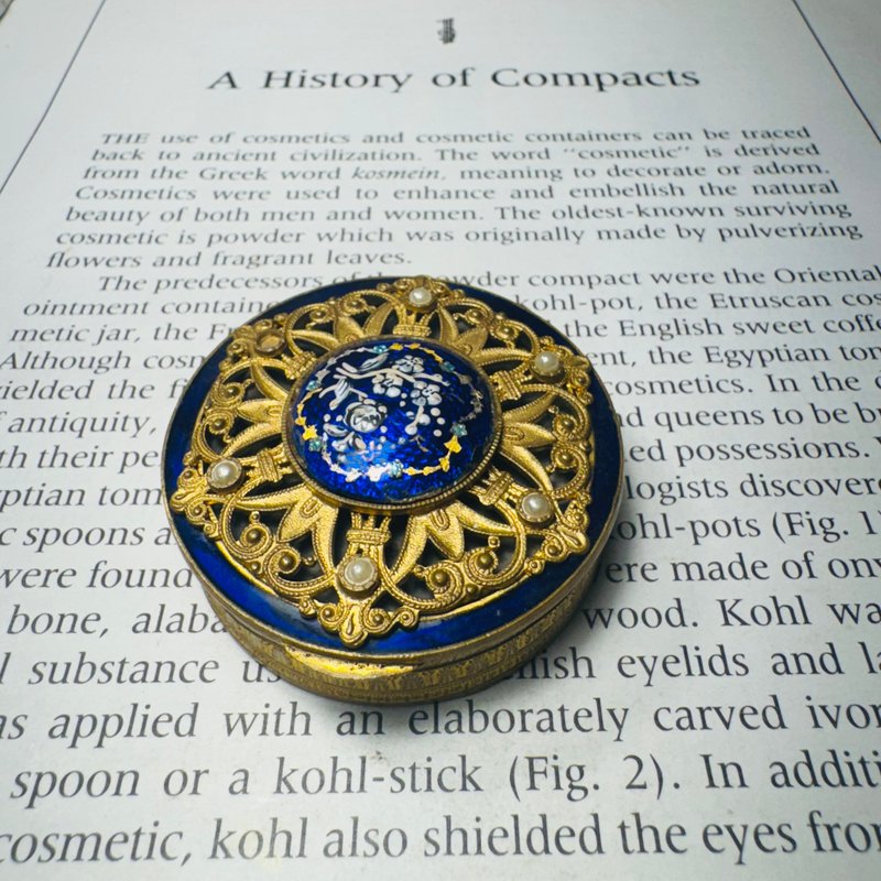 Antique French Painted Enamel Gilt Bronze Powder Box - อื่นๆ - โลหะ 