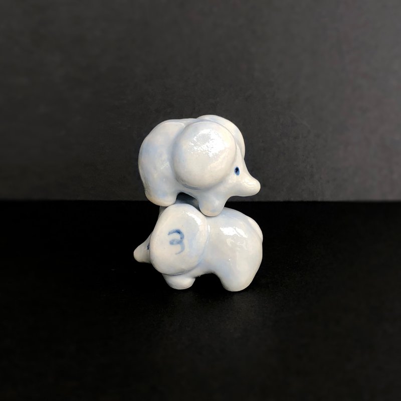 礦物森林微小生物 小象阿三 - 擺飾/家飾品 - 瓷 藍色