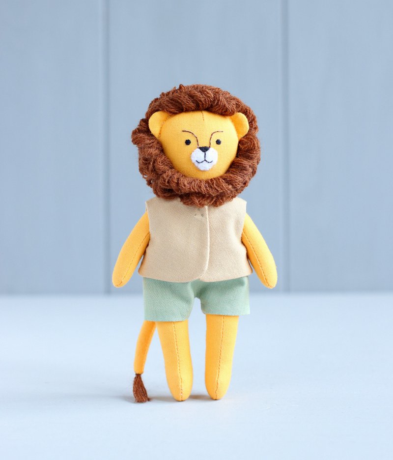 PDF Mini Lion Doll Sewing Pattern - 手工藝教學/工具書 - 其他材質 